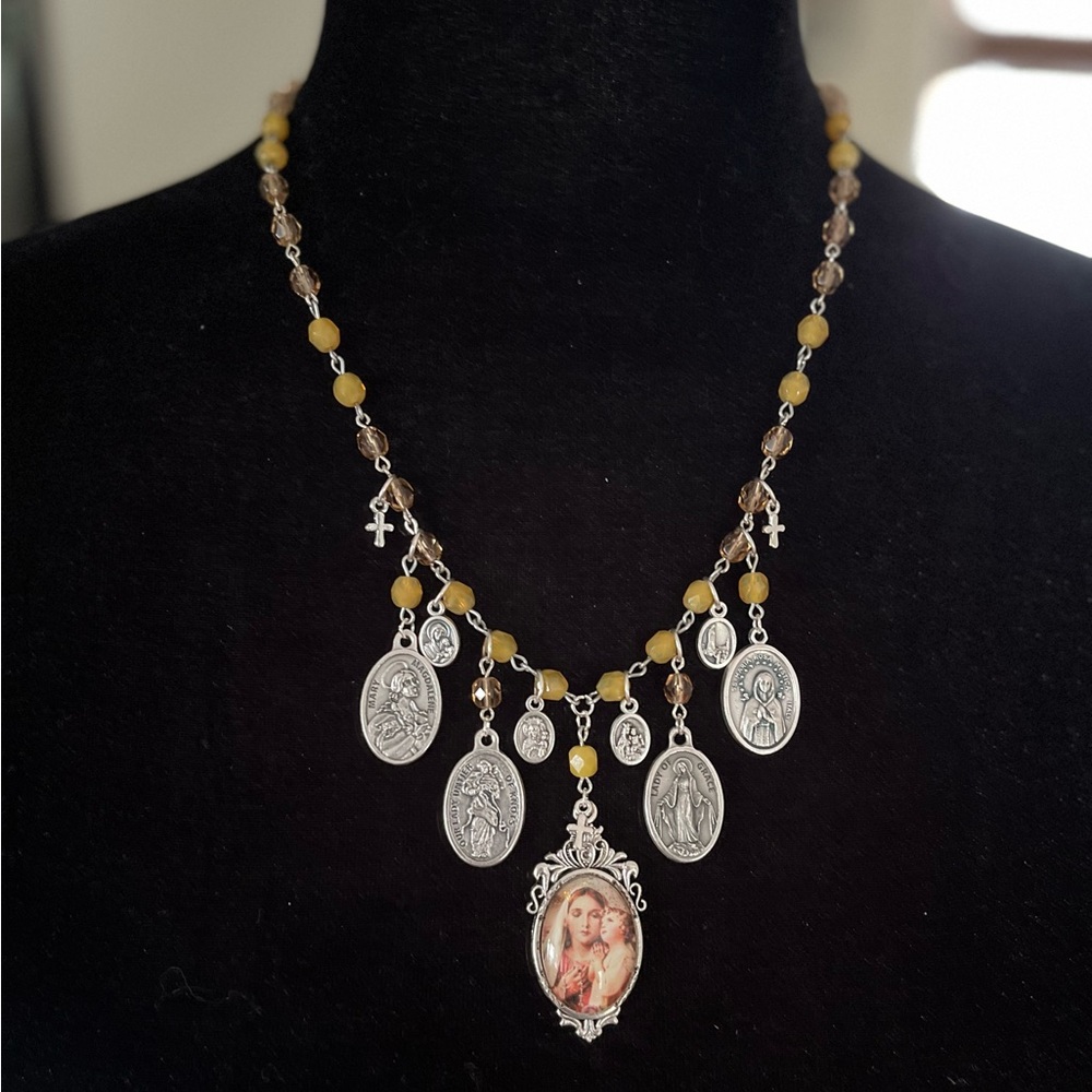 Mary & Jesus Vintage Image Medals Choker Citrine & Topaz Austrian Crystals - Picture 11 of 16